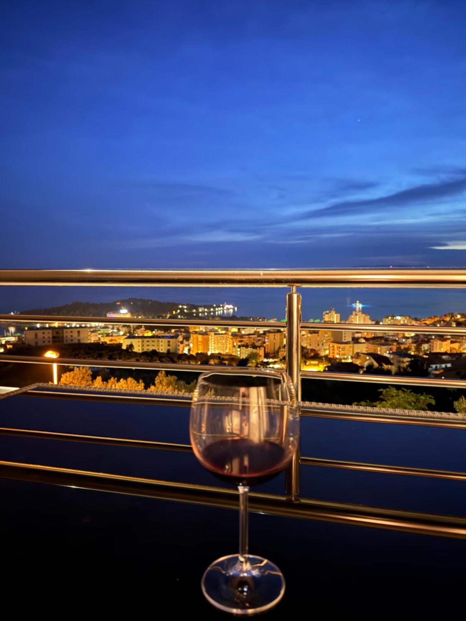 Seaview Apartments Oscar ماكارسكا المظهر الخارجي الصورة
